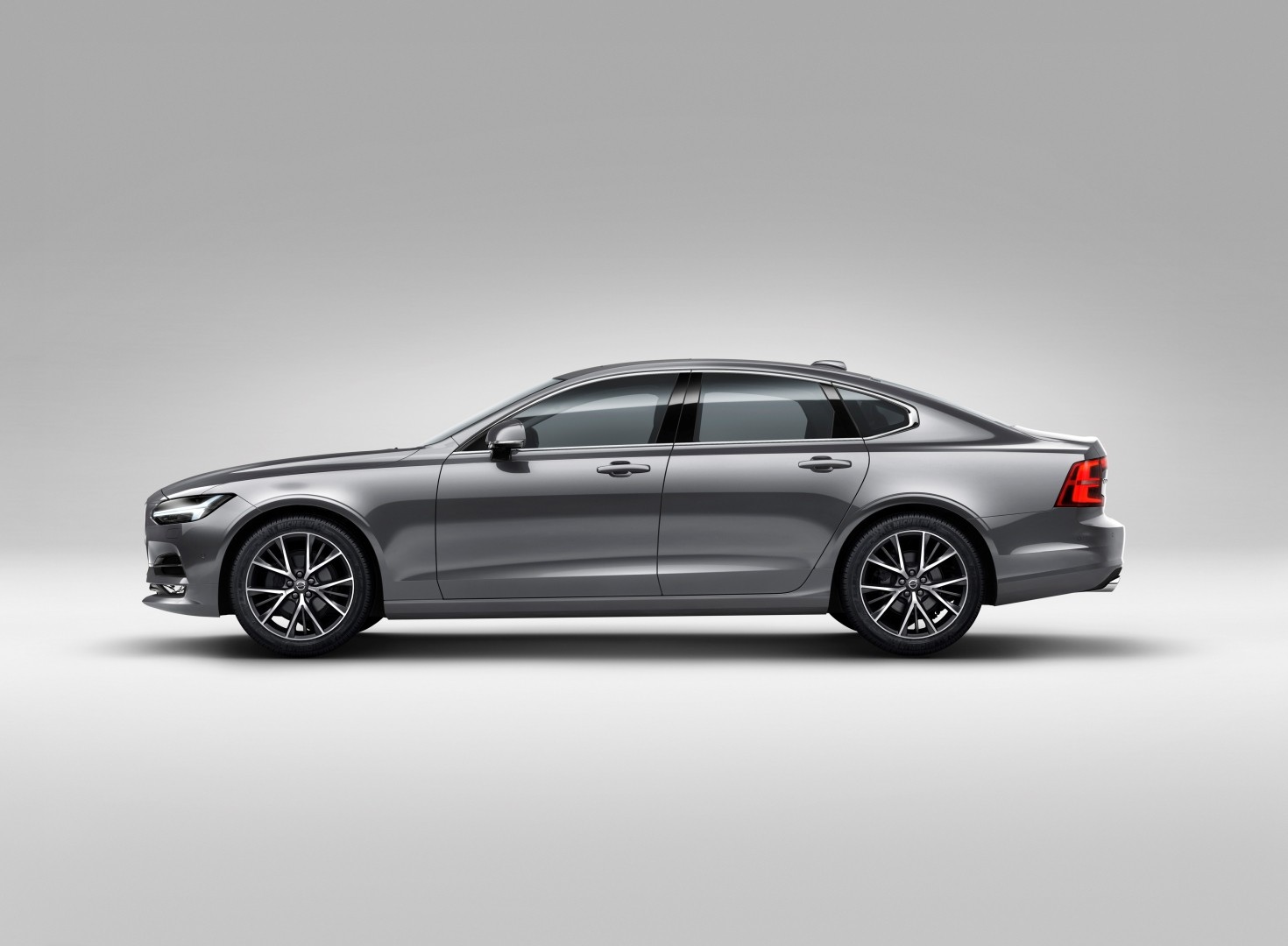 Volvo S90 photo 45