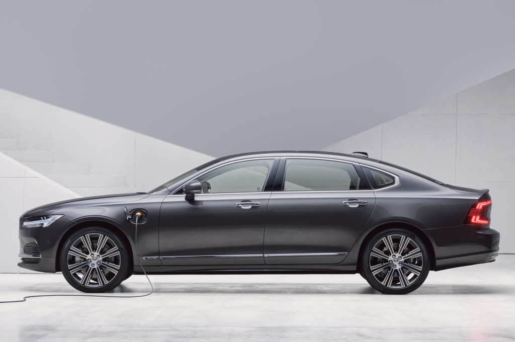 Volvo S90 photo 9