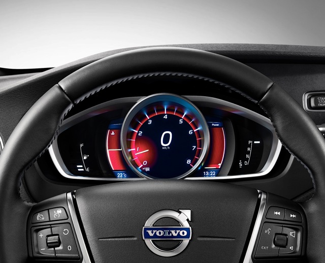 Volvo V40 Cross Country photo 44