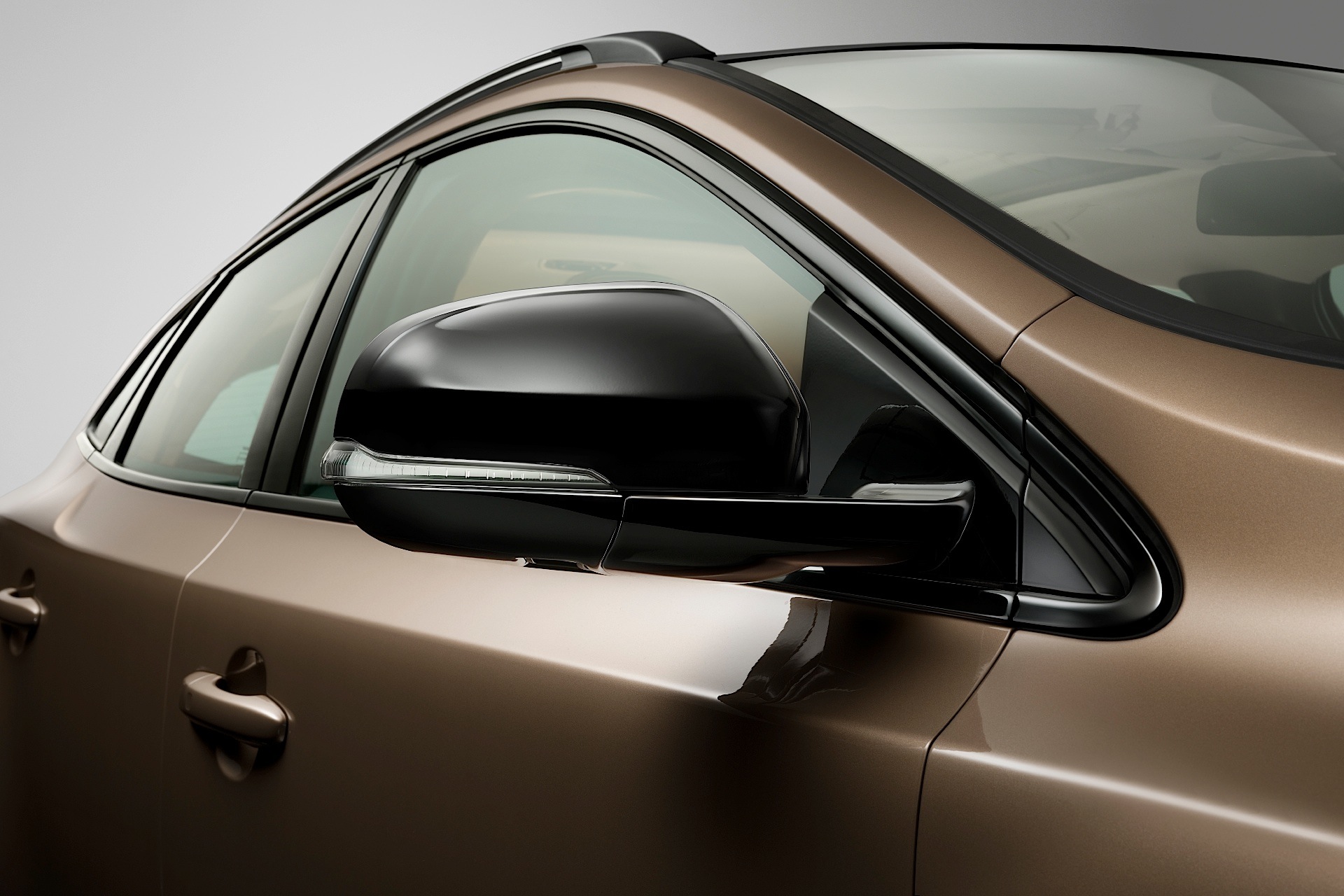 Volvo V40 Cross Country photo 3