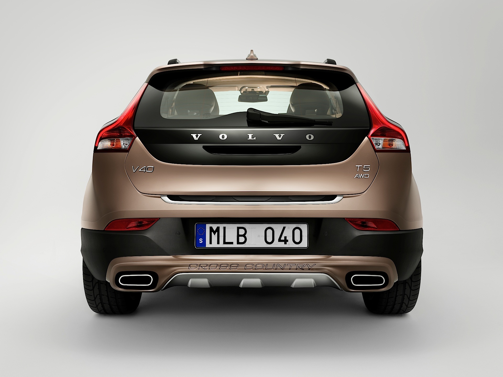Volvo V40 Cross Country photo 24