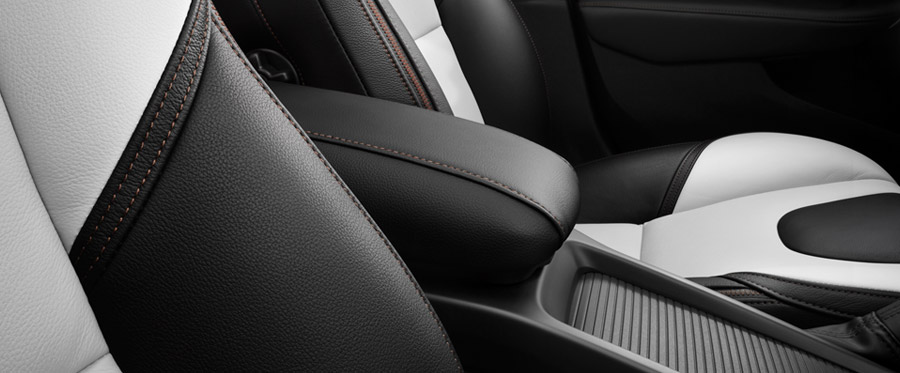 Volvo V40 Cross Country photo 34