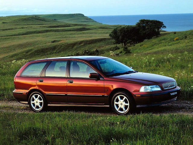 Volvo V40 photo 3