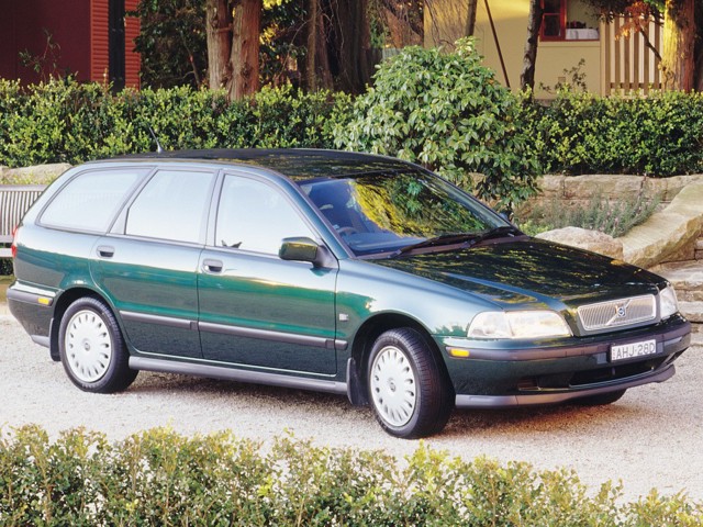 Volvo V40 photo 7