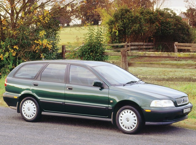 Volvo V40 photo 8