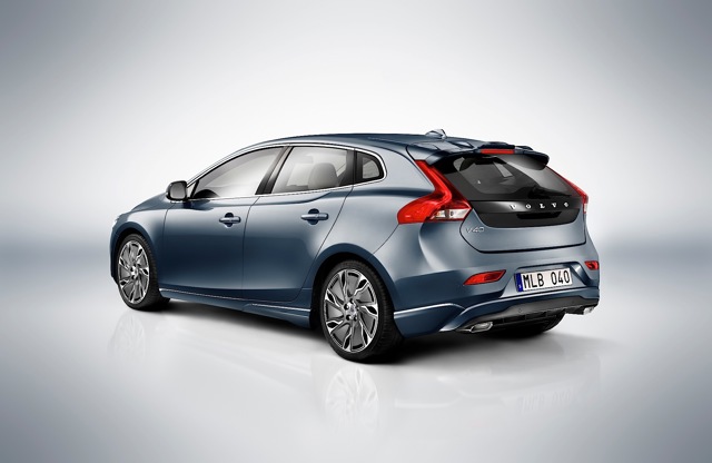 Volvo V40 photo 8