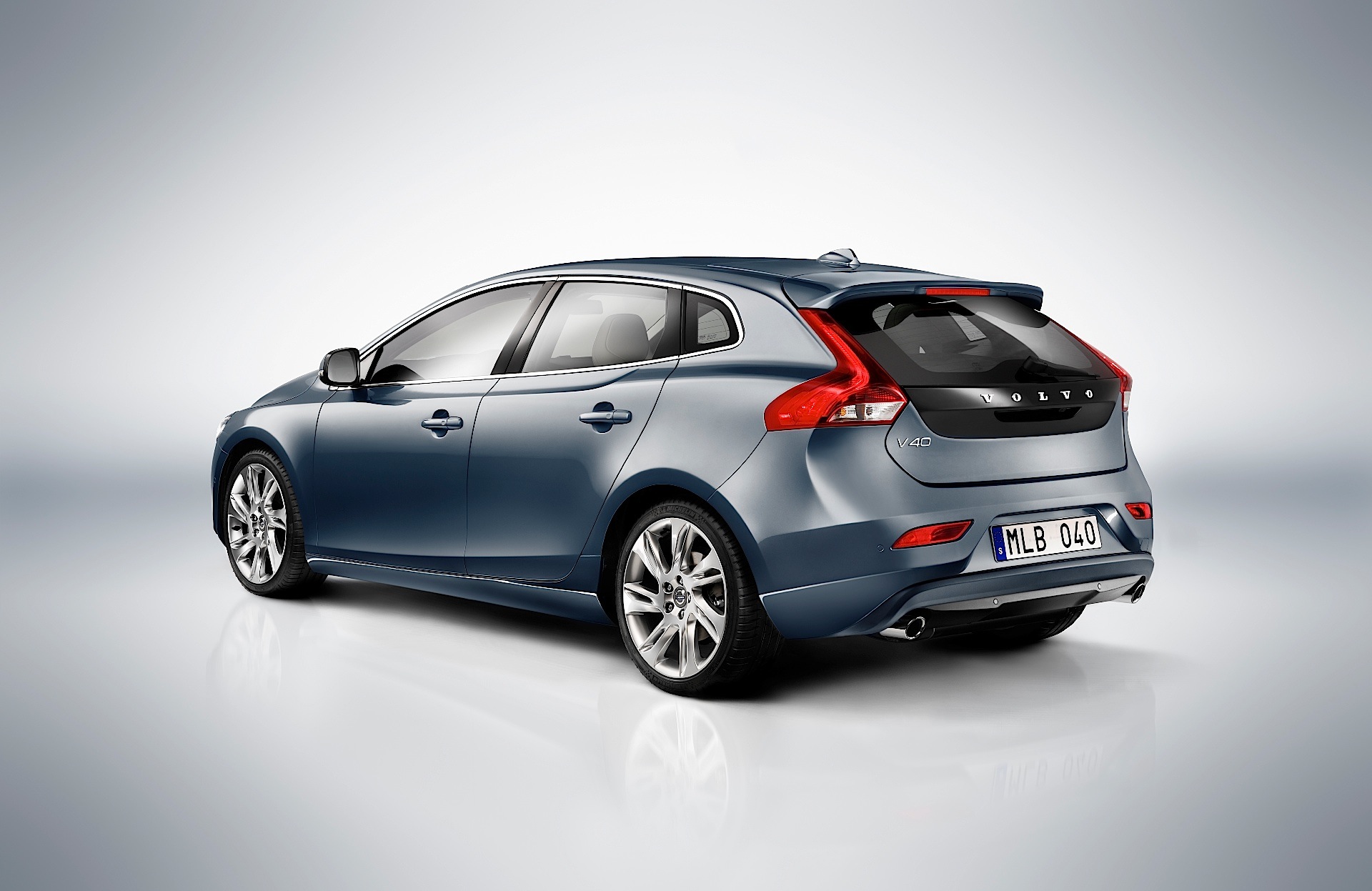 Volvo V40 photo 10
