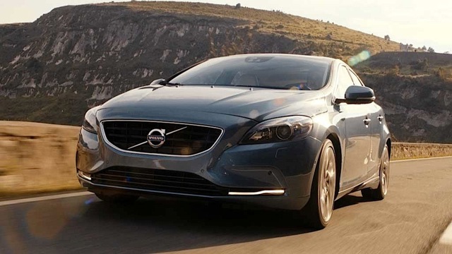 Volvo V40 photo 24