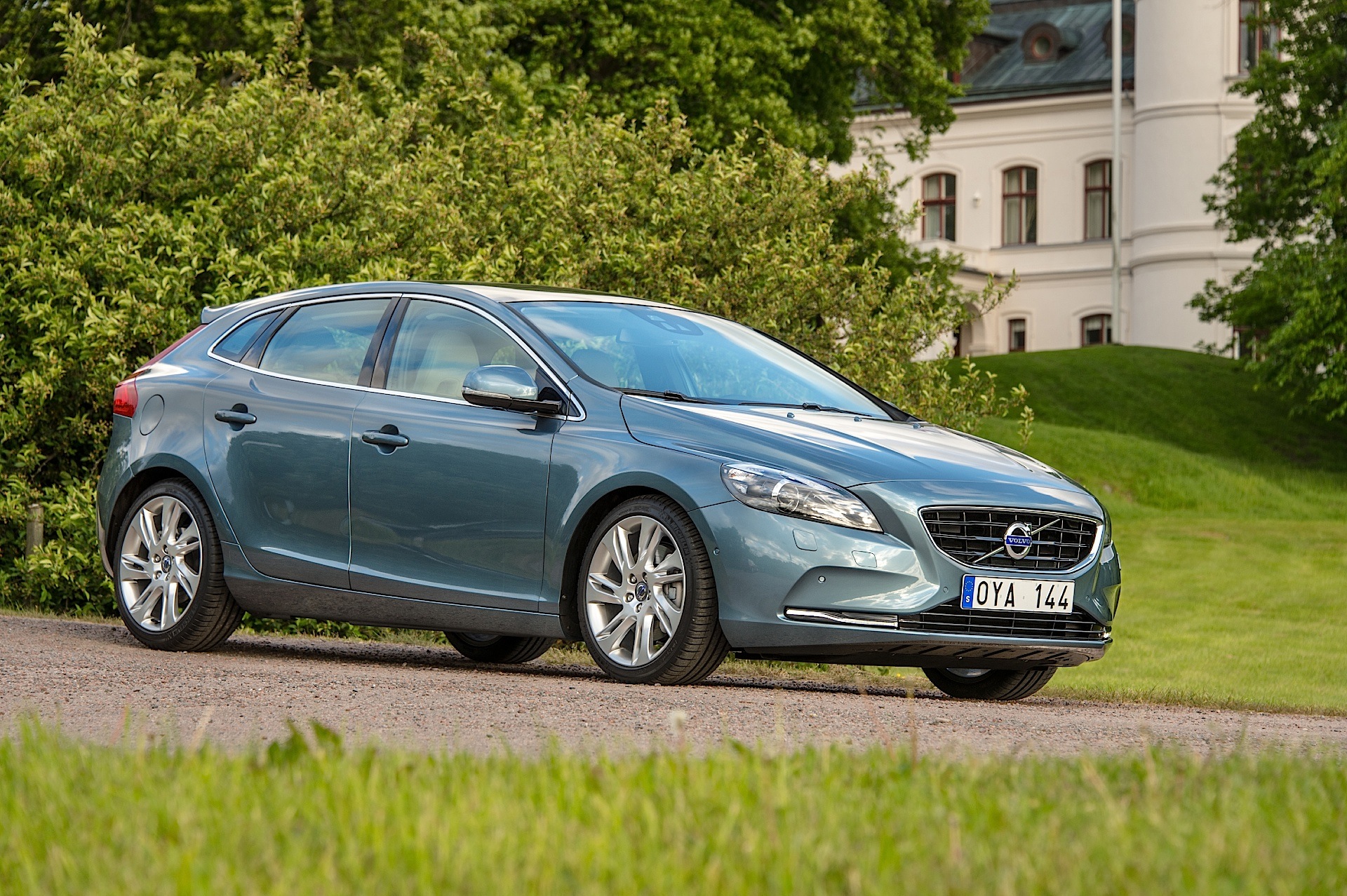 Volvo V40 photo 36