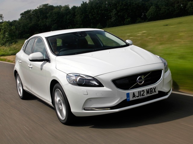 Volvo V40 photo 45