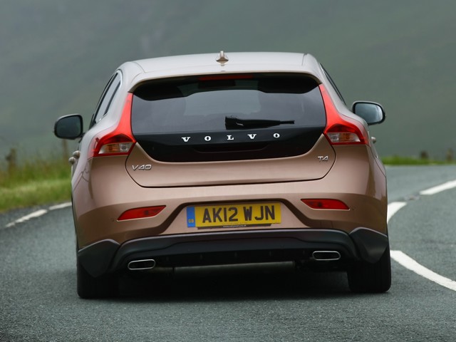Volvo V40 photo 52