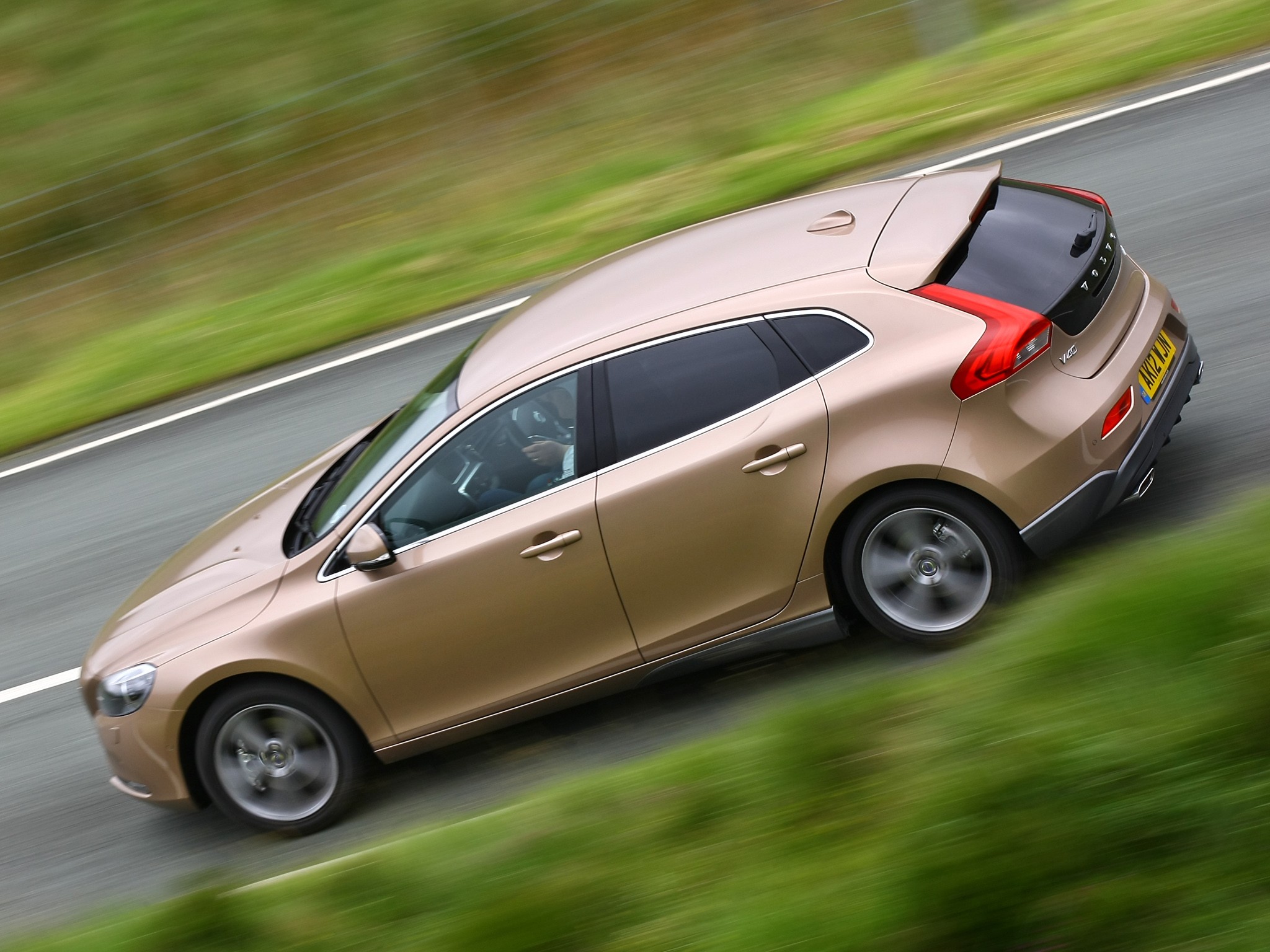 Volvo V40 photo 54
