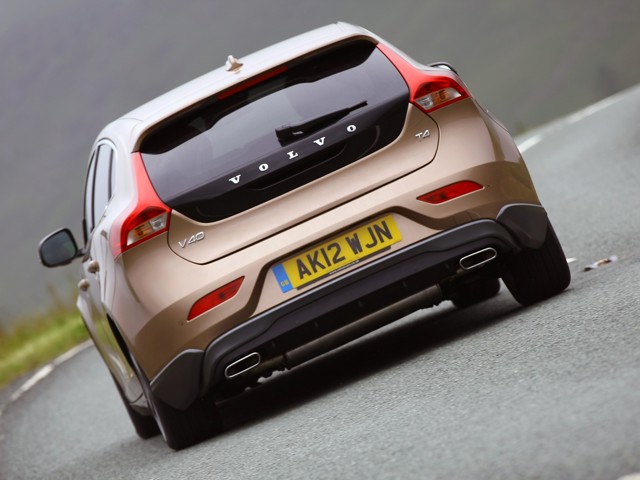 Volvo V40 photo 55
