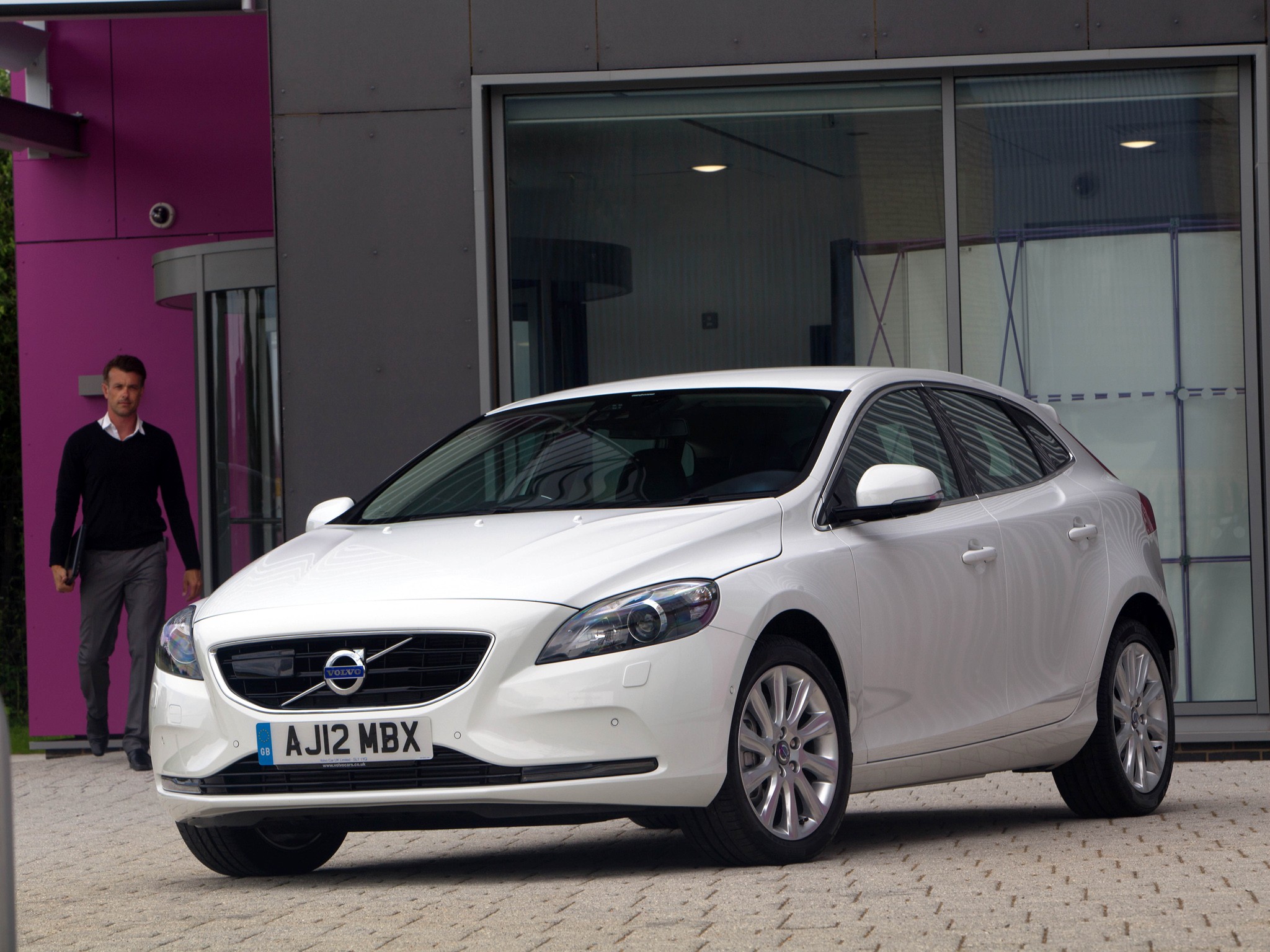 Volvo V40 photo 60