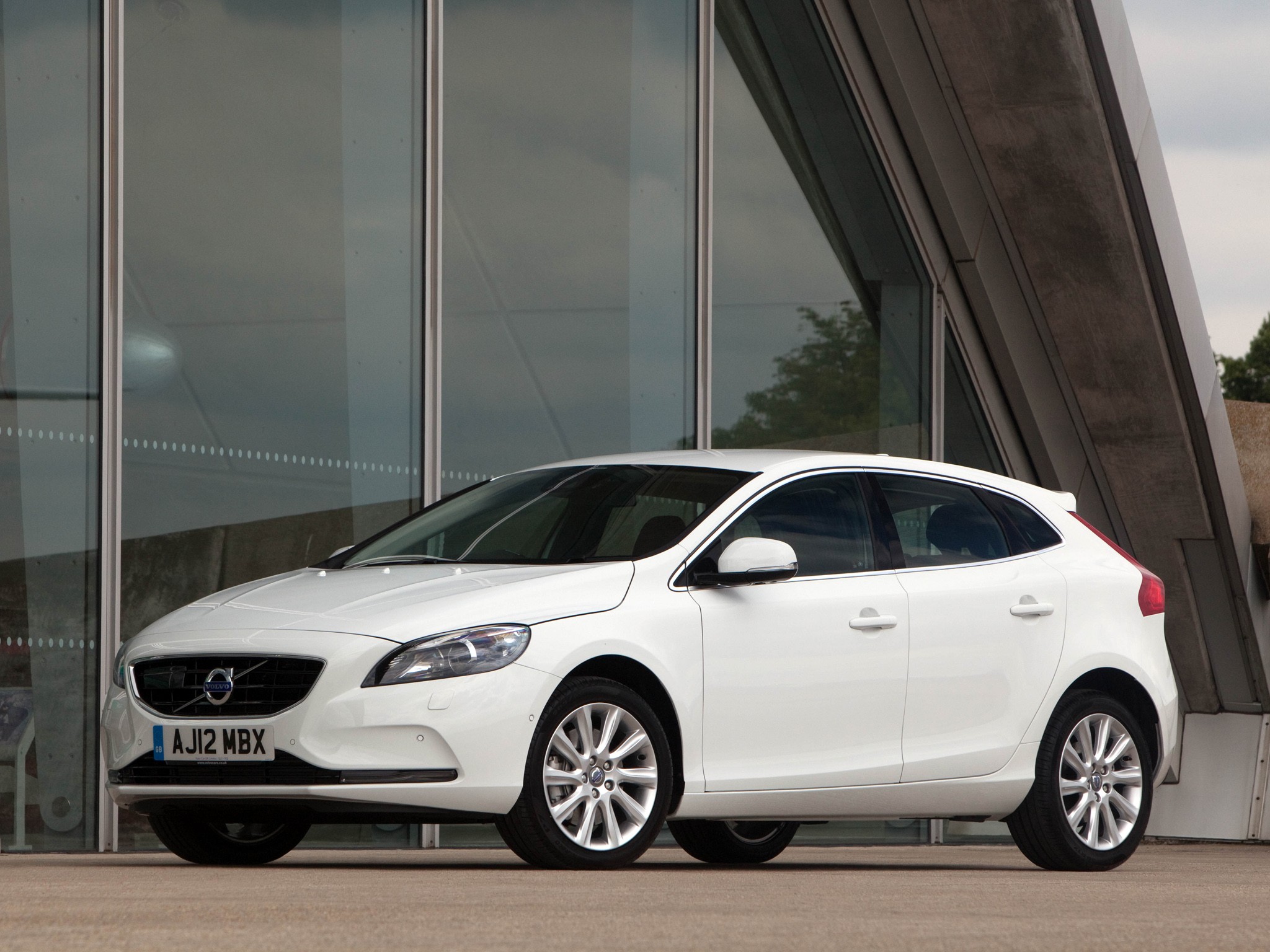 Volvo V40 photo 63