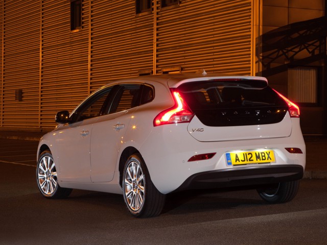 Volvo V40 photo 66