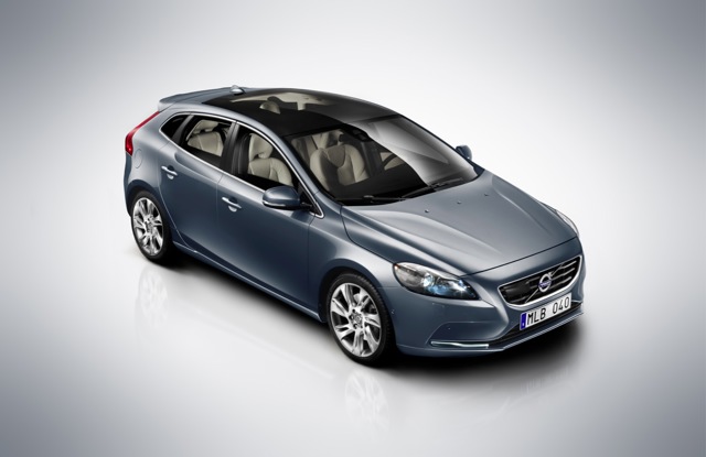 VOLVO V40