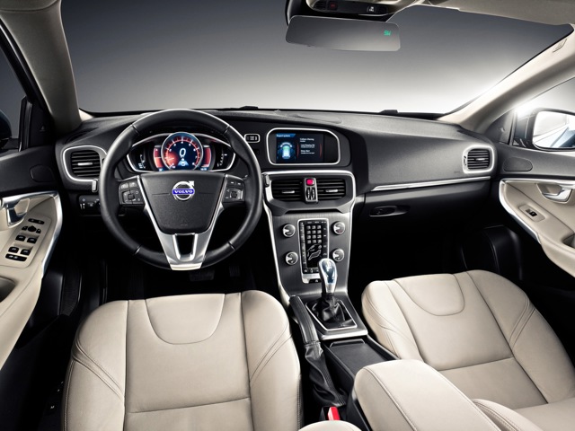 Volvo V40 photo 73