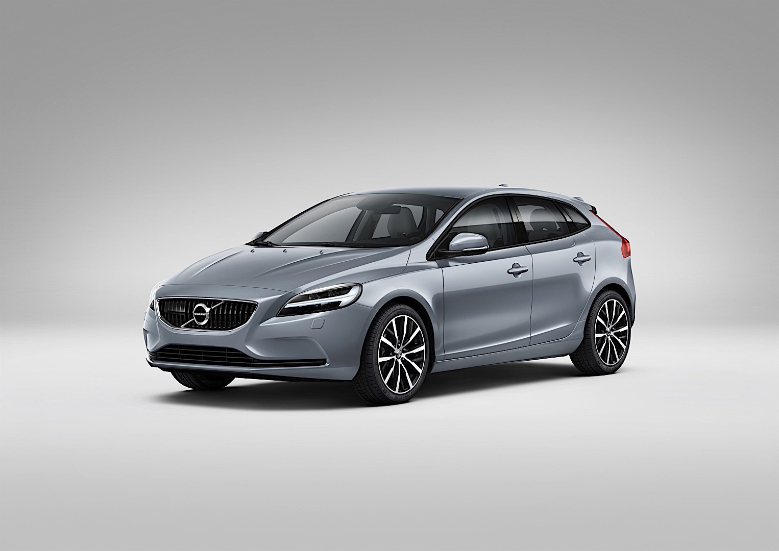 Volvo V40 photo 14