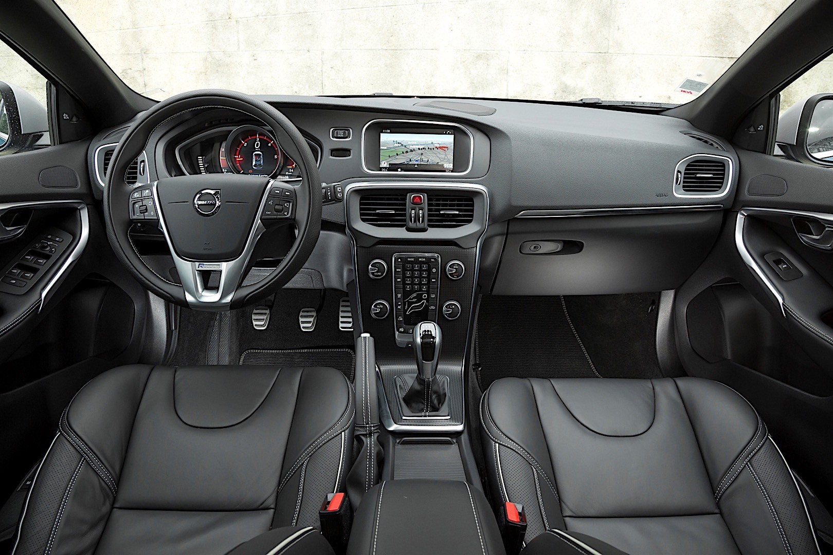 Volvo V40 photo 82