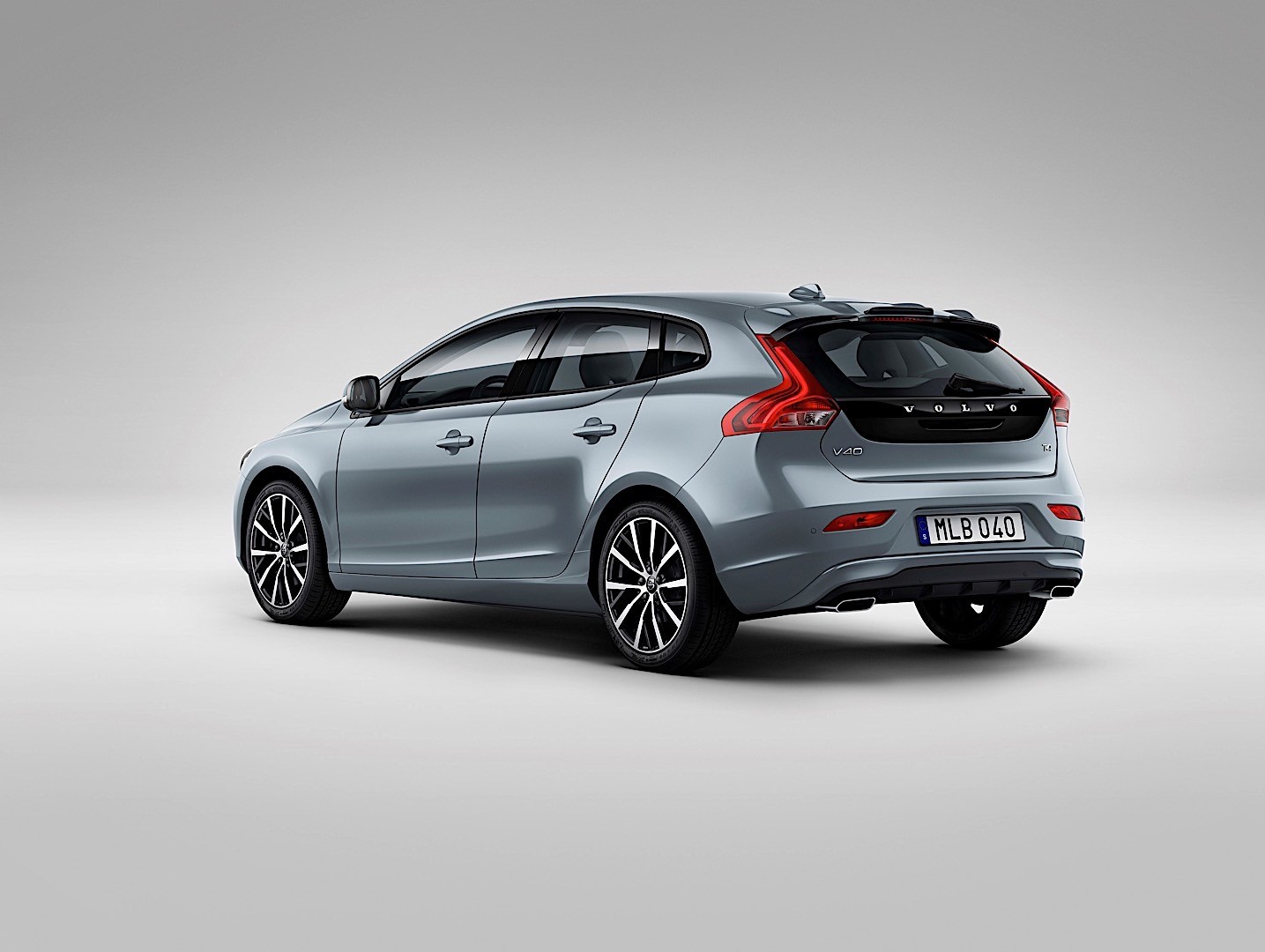 Volvo V40 photo 40