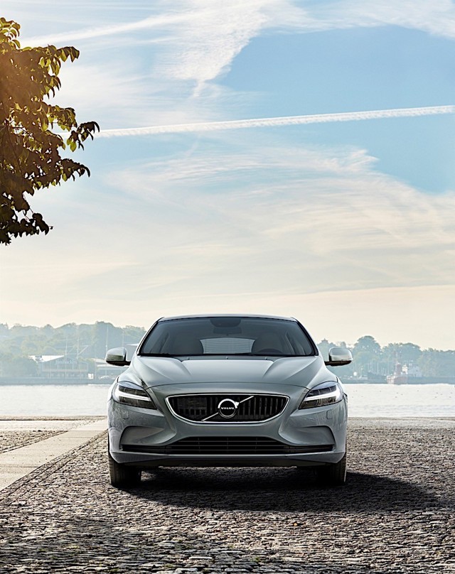 Volvo V40 photo 63