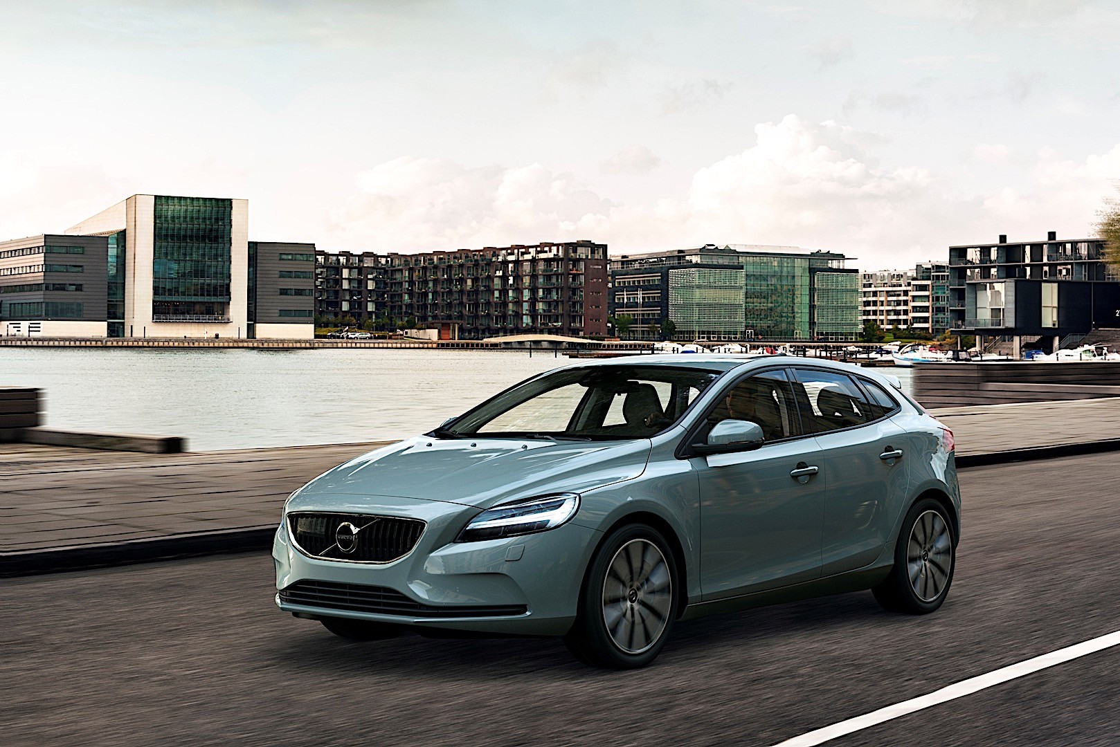 Volvo V40 photo 65