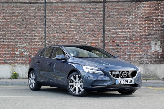 Volvo V40 photo 68