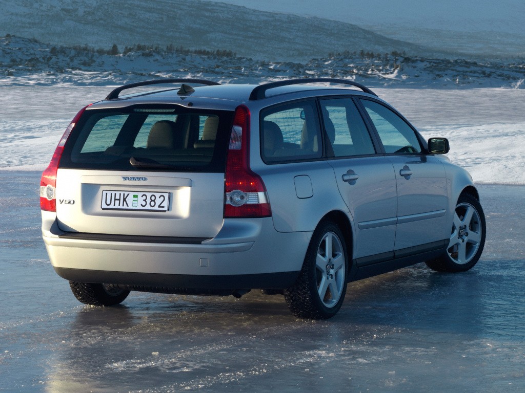 Volvo V50 photo 26