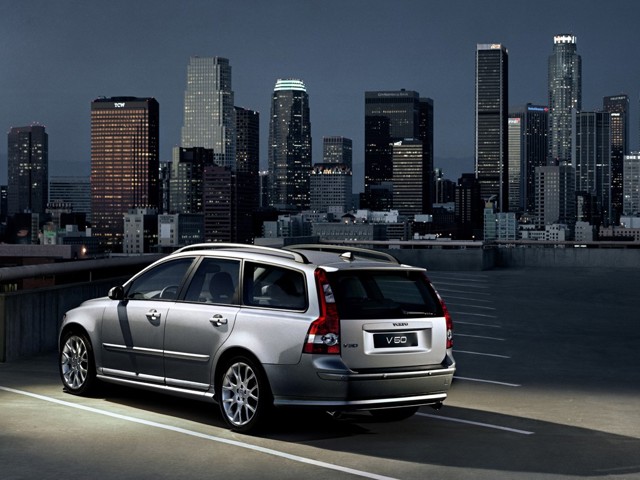 Volvo V50 photo 7