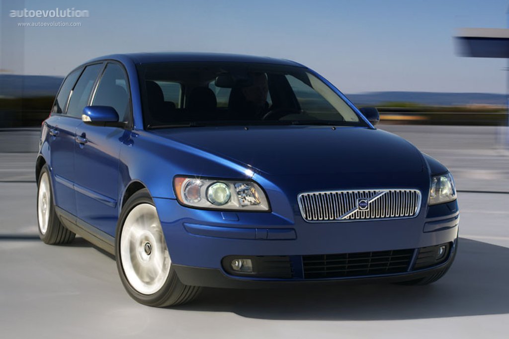Volvo V50 photo 2
