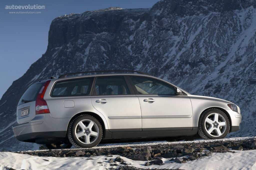 Volvo V50 photo 4