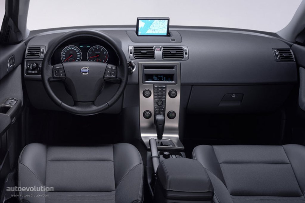 Volvo V50 photo 29