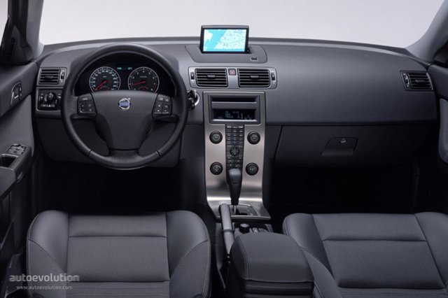 Volvo V50 photo 29