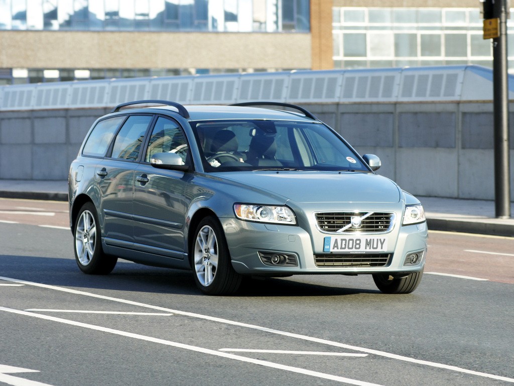 Volvo V50 photo 12