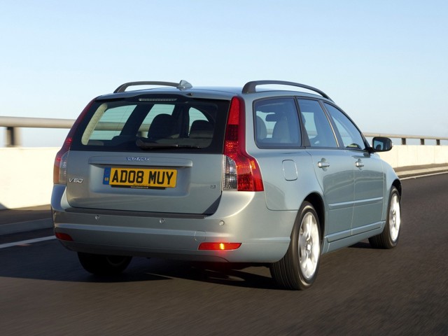 Volvo V50 photo 15
