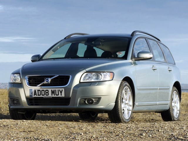 Volvo V50 photo 18
