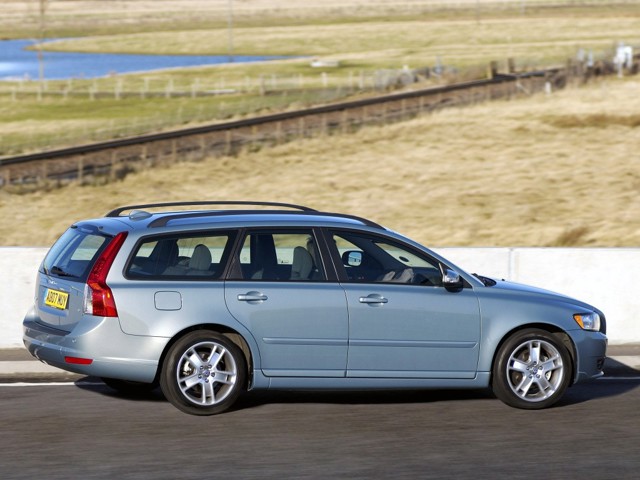 Volvo V50 photo 6
