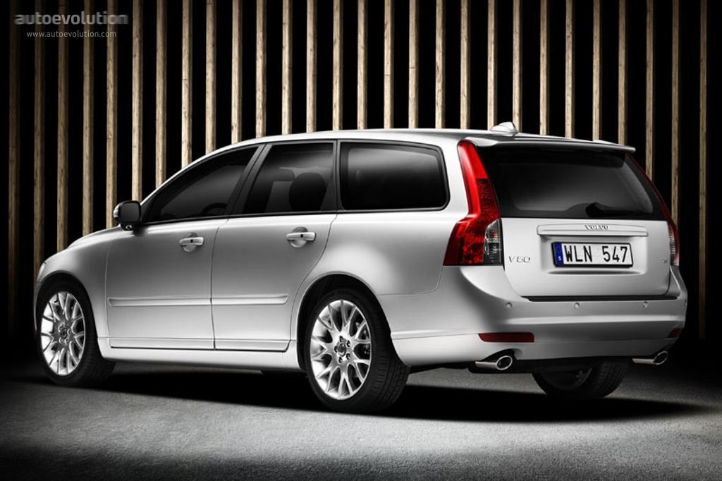 Volvo V50 photo 4