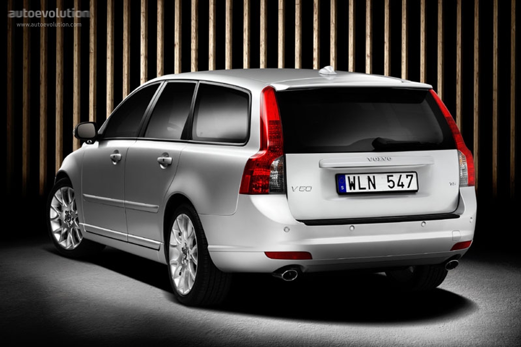Volvo V50 photo 5