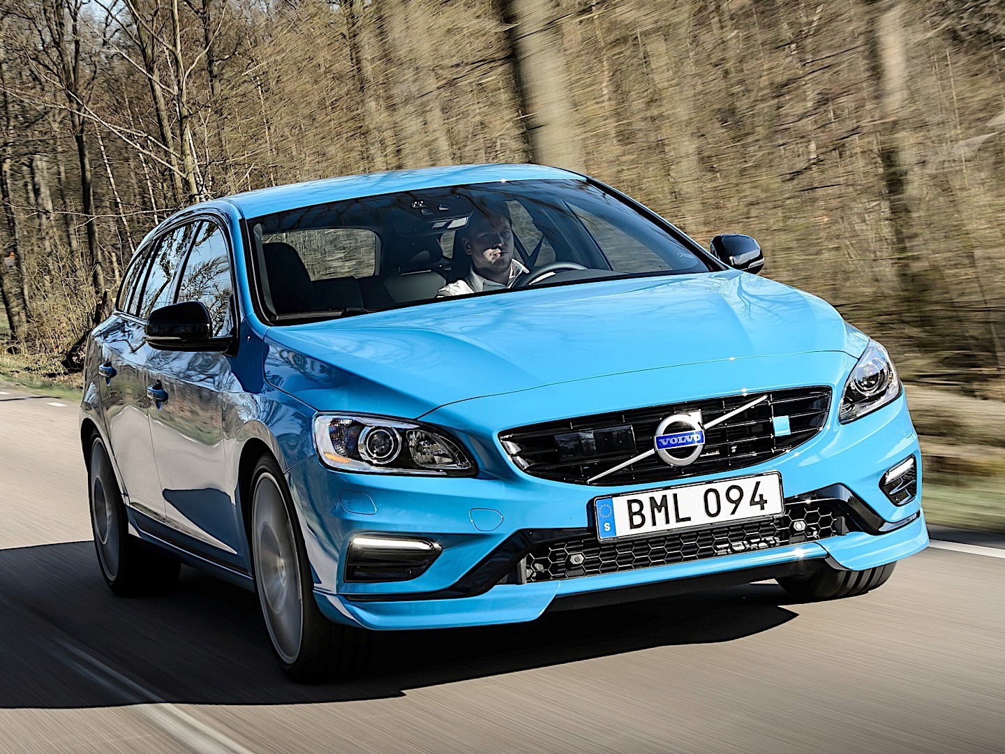 Volvo V60 Polestar photo 28
