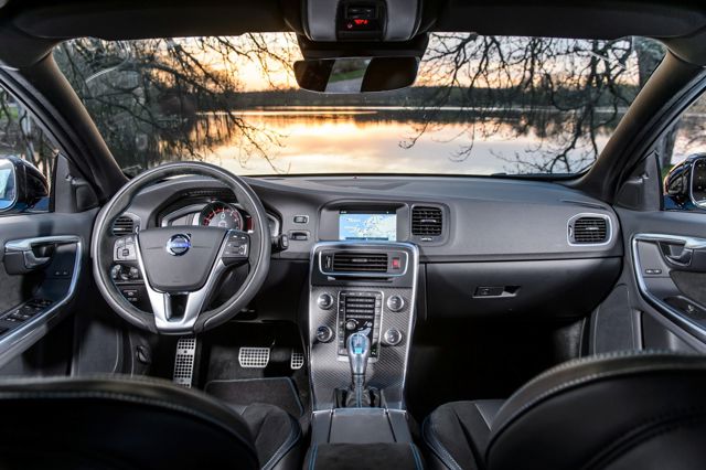 Volvo V60 Polestar photo 51