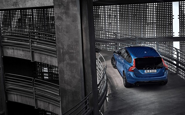 Volvo V60 Polestar photo 11