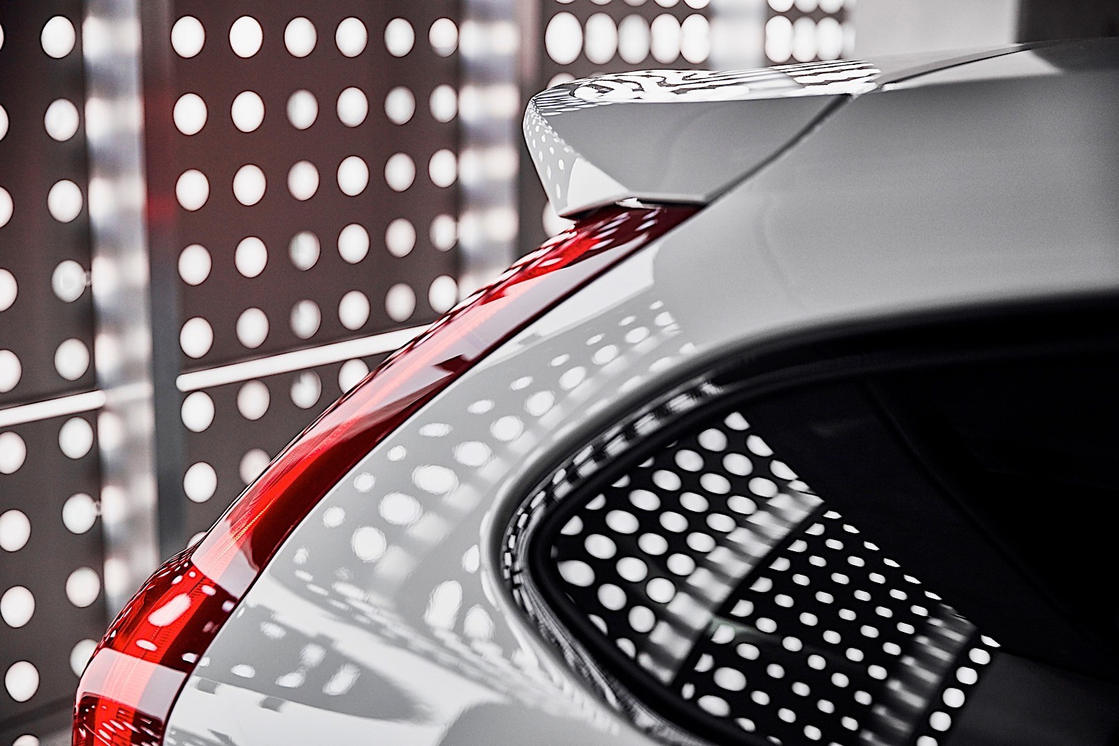 Volvo V60 Polestar photo 12