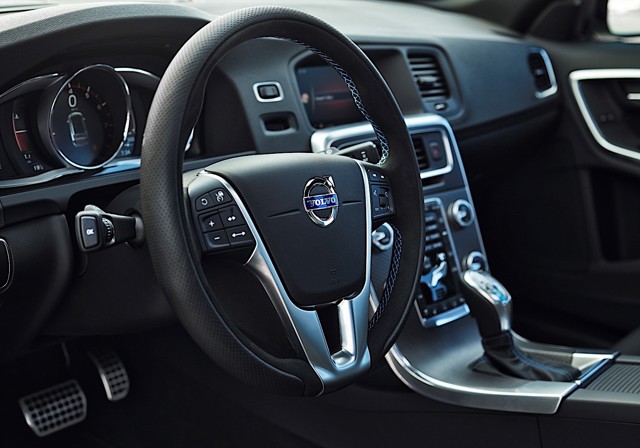 Volvo V60 Polestar photo 18