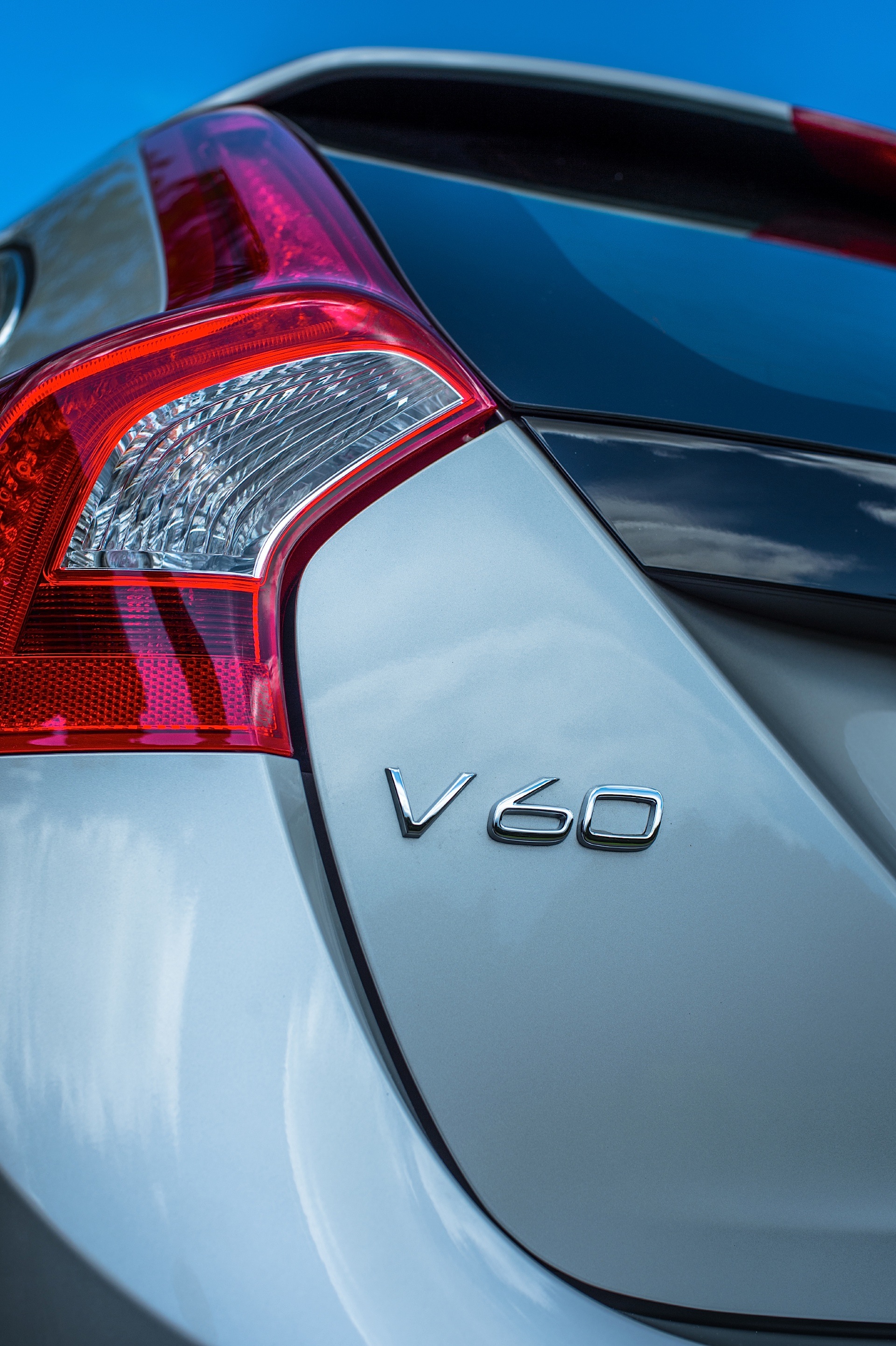 Volvo V60 photo 41