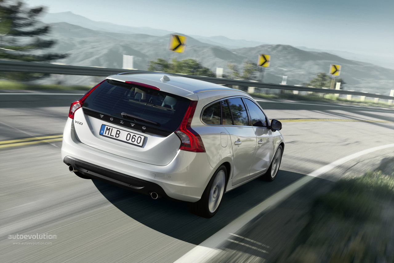 Volvo V60 photo 11
