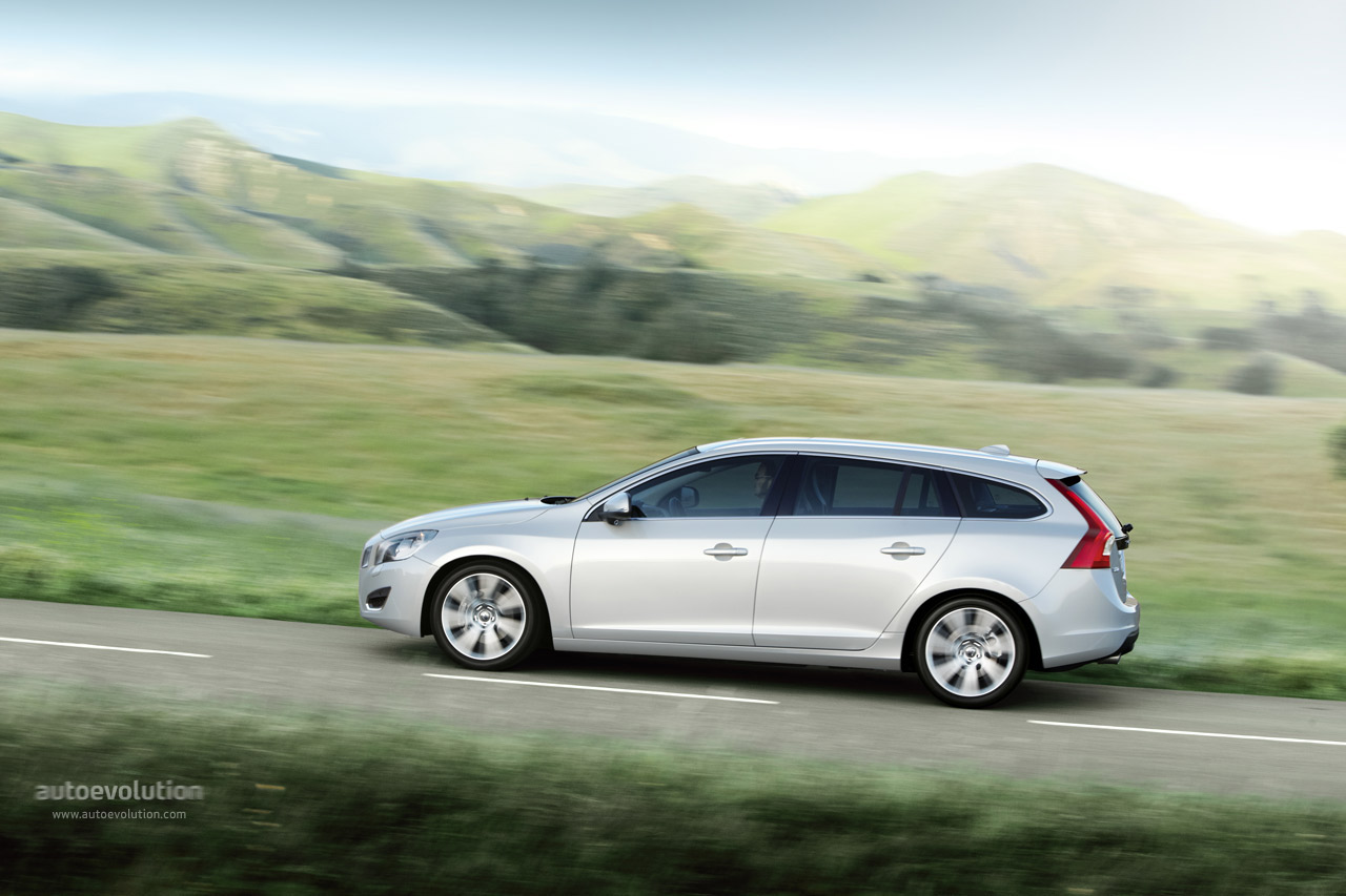 Volvo V60 photo 13