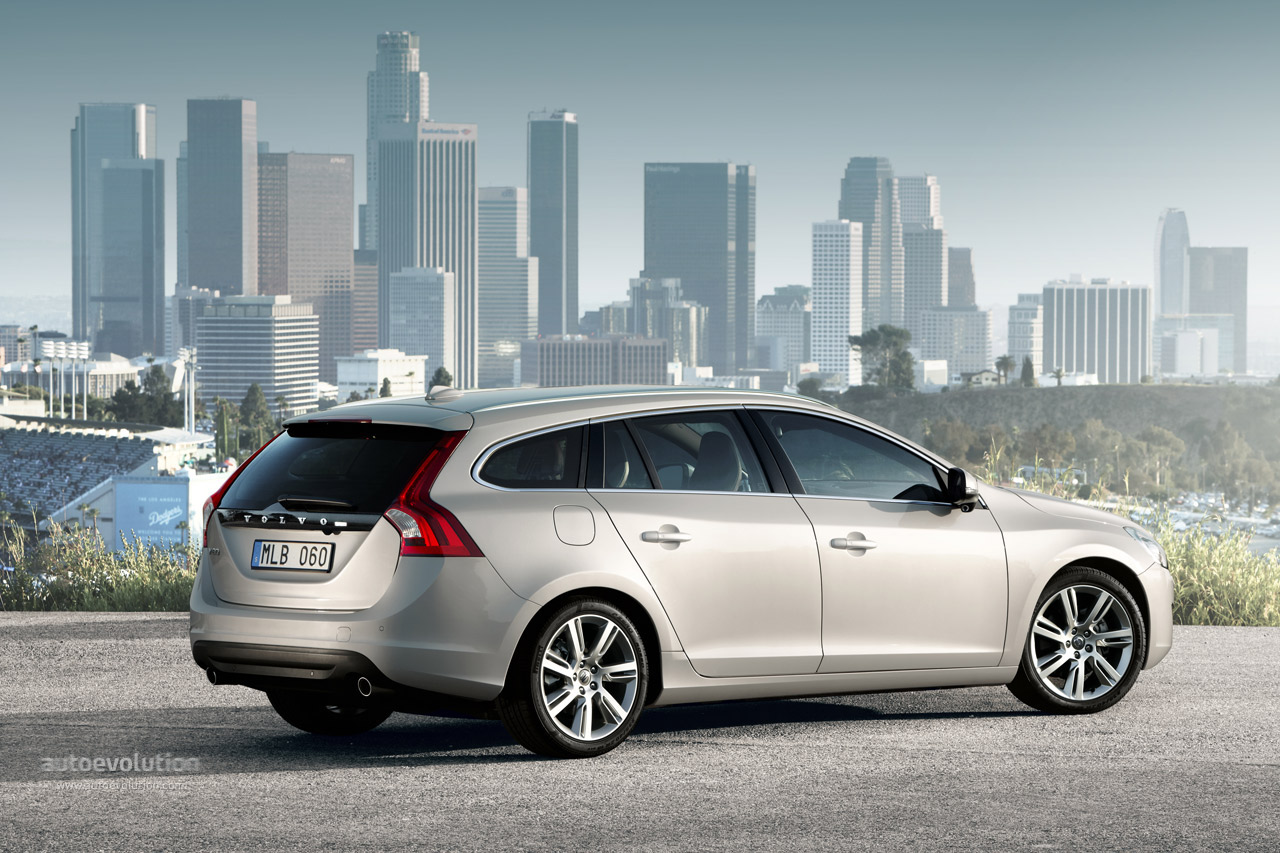 Volvo V60 photo 15