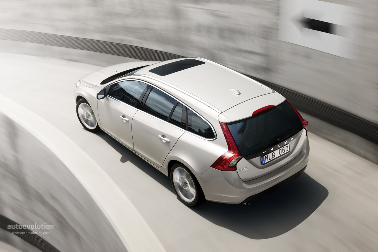 Volvo V60 photo 5